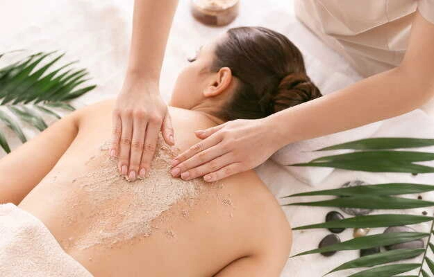 Body polishing - Natural Treatment at Deepak Nature Cure