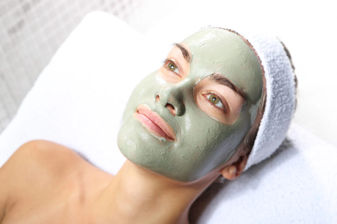 Herbal Facial - Natural Treatment at Deepak Nature Cure